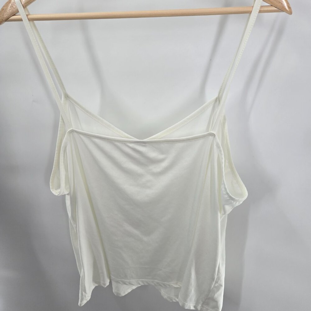 Bundle of 2 Shapewear Beige Tanks & 1 White Cami 2x - Picture 4 of 15